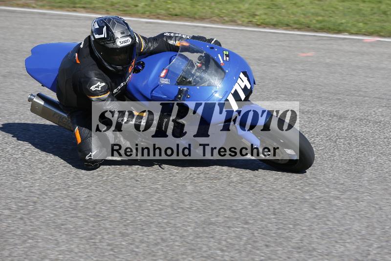 /56 02.10.2025 Speer Raing ADR/Classic/174